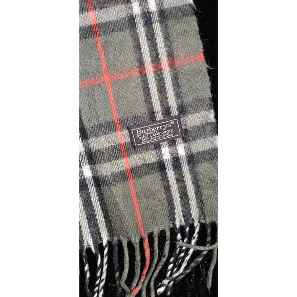 BURBERRYs of London 100% Lambswool Gray Scarf Shawl Nova Check Vintage - Picture 3 of 7